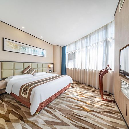 Days Hotel Suzhou Suzhou  Bagian luar foto