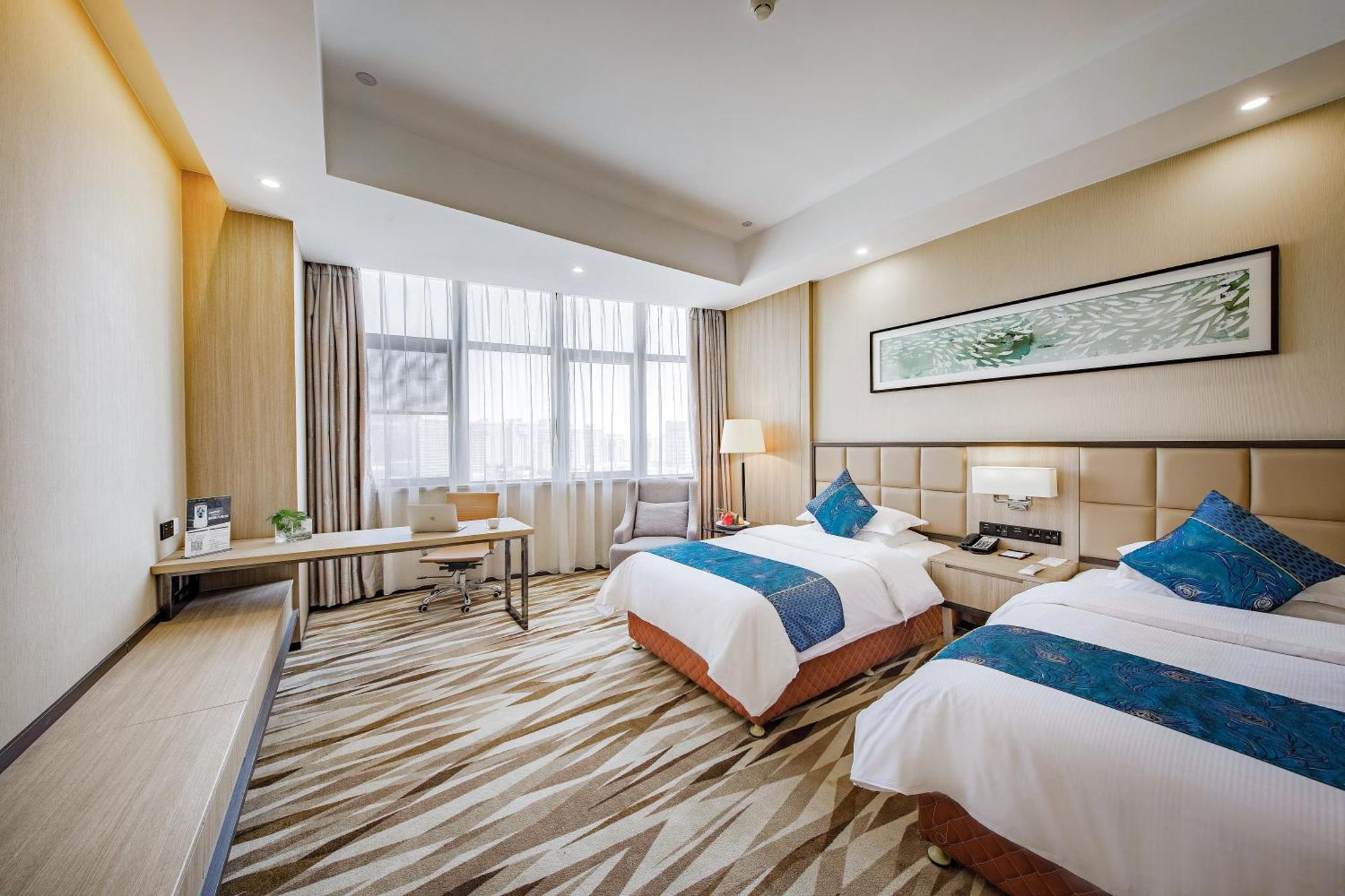 Days Hotel Suzhou Suzhou  Bagian luar foto